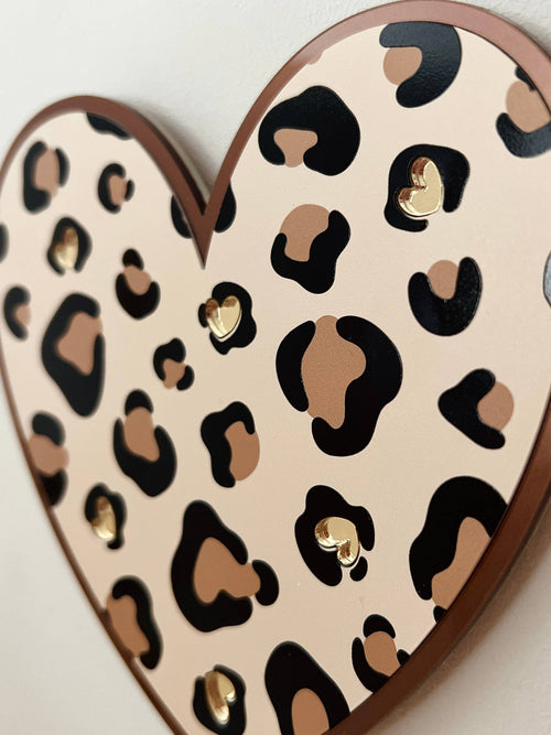 Bijou de mur - Joli coeur léopard